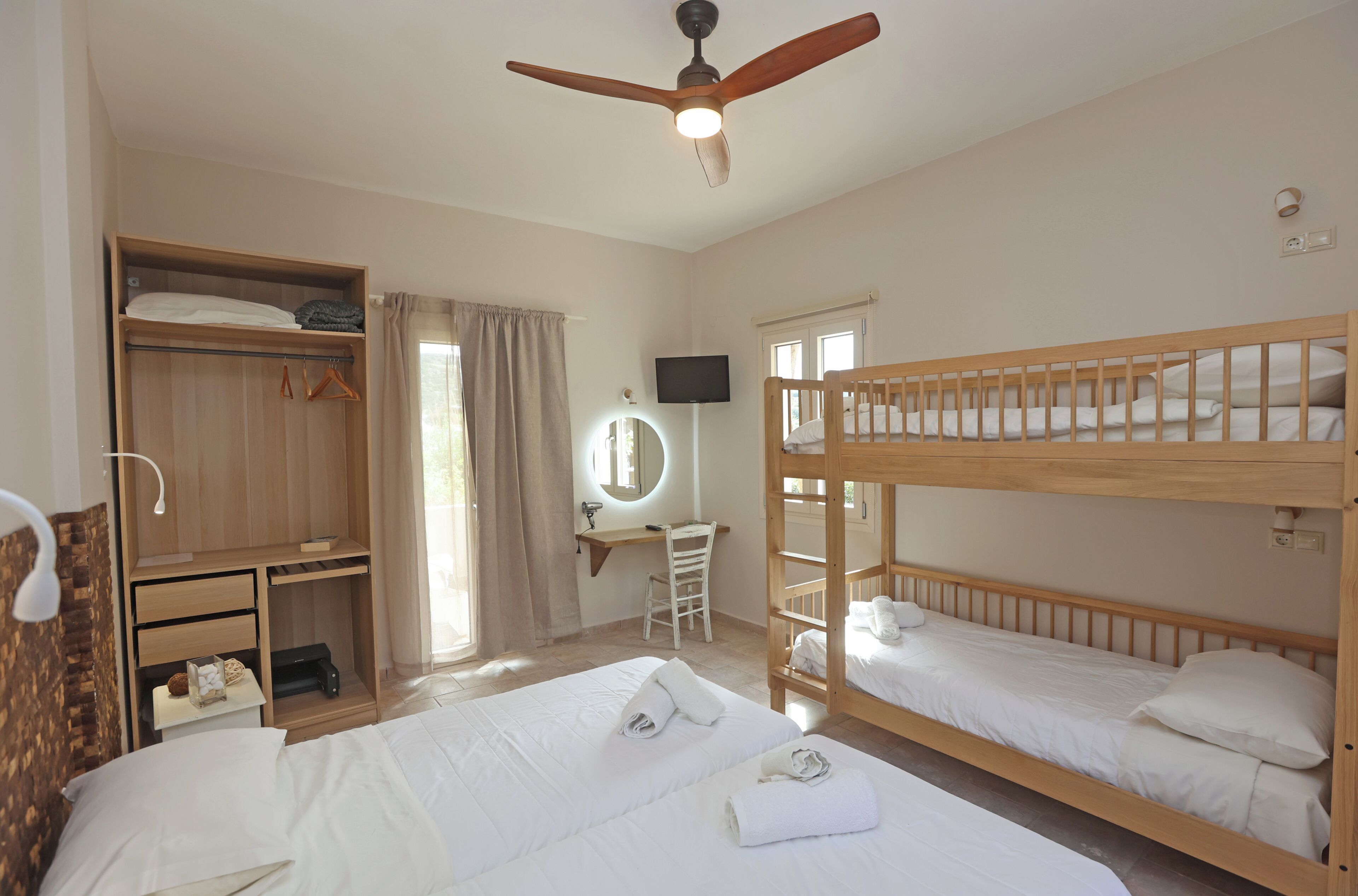 Basic Studio, 1 Bedroom, Hot Tub, Garden View (4 Adults)