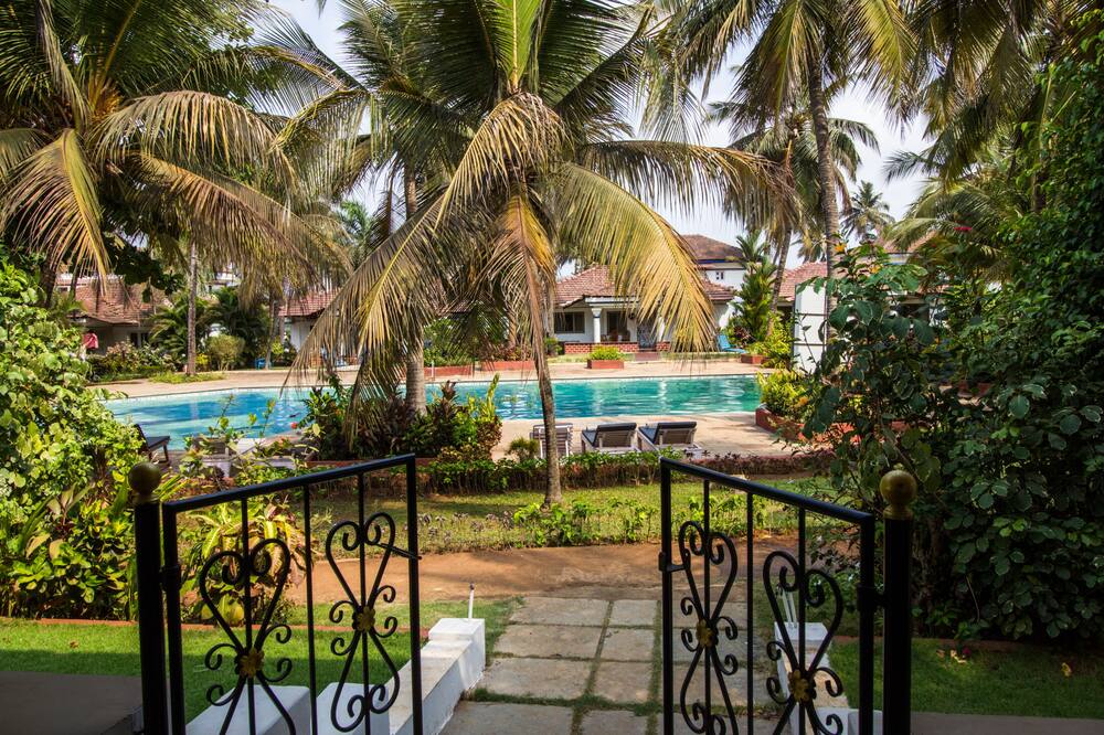 Shikara Beach Resort