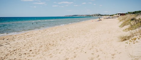 Sun loungers, beach towels