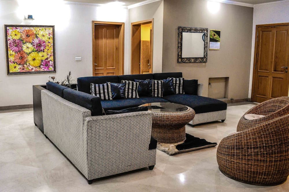 Lahore Home Stay