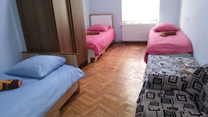 City Room, 2 Bedrooms | Minibar, desk, free WiFi - Vareron Hostel (Tbilisi)