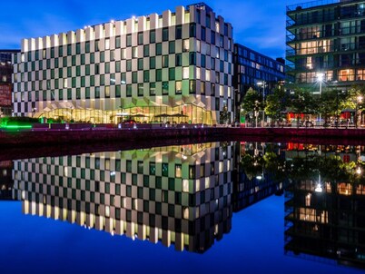 "GRAND CANAL DOCK LUJO" OFERTA ESPECIAL ''