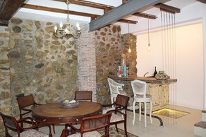 Dining - DUPLEX SUITE - PLANTA BAJA VISTAS A CALLE (Villajoyosa)