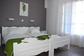 Studio, 2 Twin Beds | 1 bedroom, hypo-allergenic bedding, in-room safe, desk - Kalimera Studios and Apartments (Corfu)