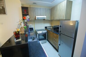 Private kitchen - City Nights - Burj Al Nujoom Tower (Dubai)