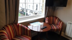Miscellaneous - The Grapes (Southampton)