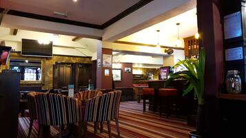 Bar (en la propiedad)