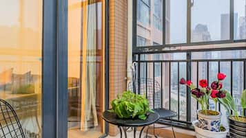 Apartment, 2 Queen-Betten | Balkon