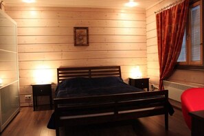 Villa panoramique, 4 chambres, sauna, vue sur le lac | Literie de qualité, fer et planche à repasser, lit de bébé (gratuit)