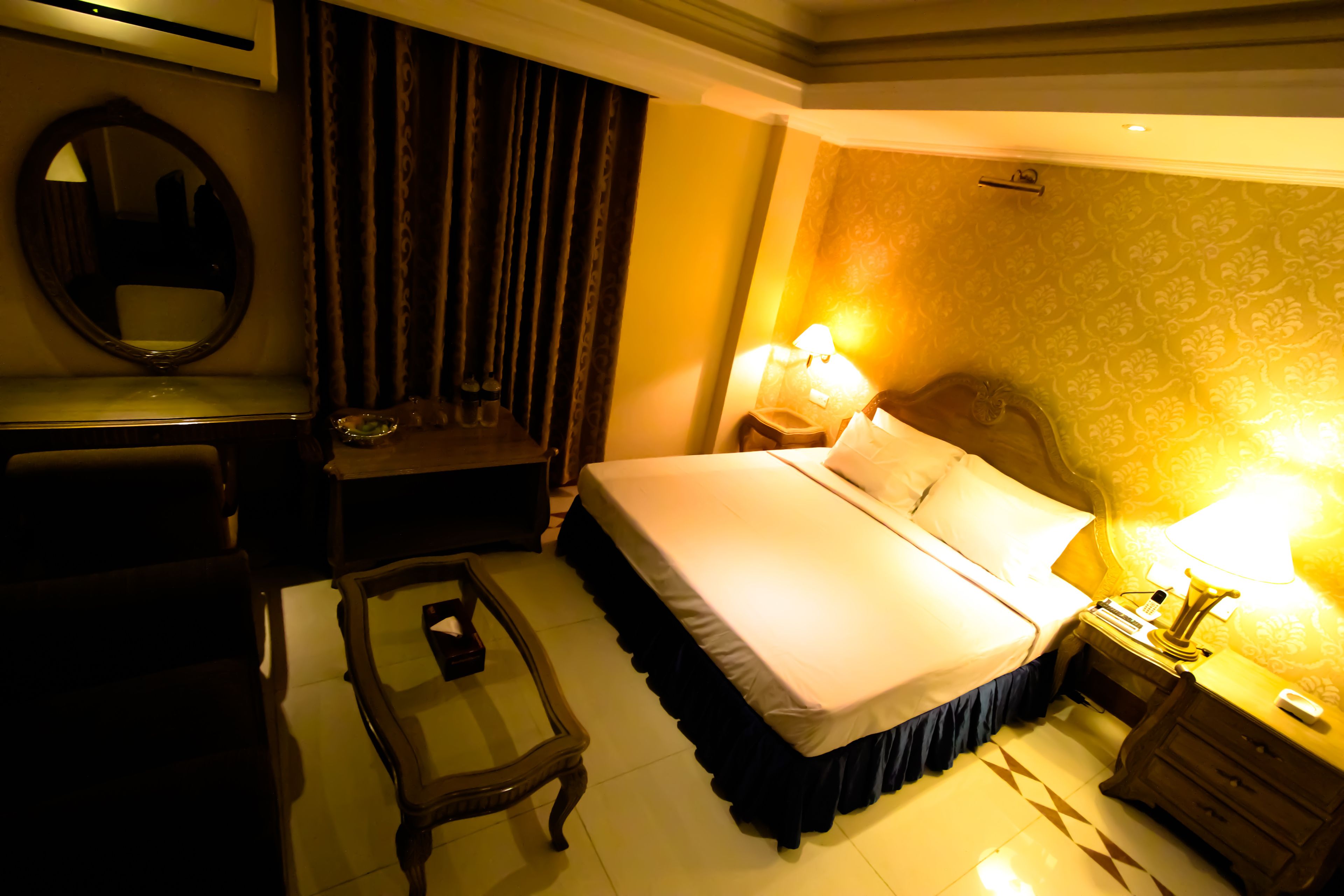 Exclusieve suite, 1 kingsize bed | Luxe beddengoed, een kluis op de kamer, een bureau, gratis wifi