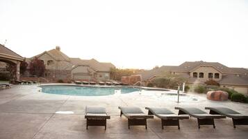 Außenpool, beheizter Pool