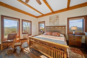 5 bedrooms, WiFi, bed sheets