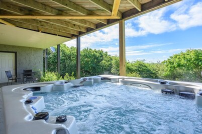 Escape to Magnificent Views & Easy Access