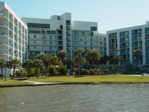 Exterior - Beautiful Condo, Great View and Rates, Easy Internet Access (Gulf Shores)