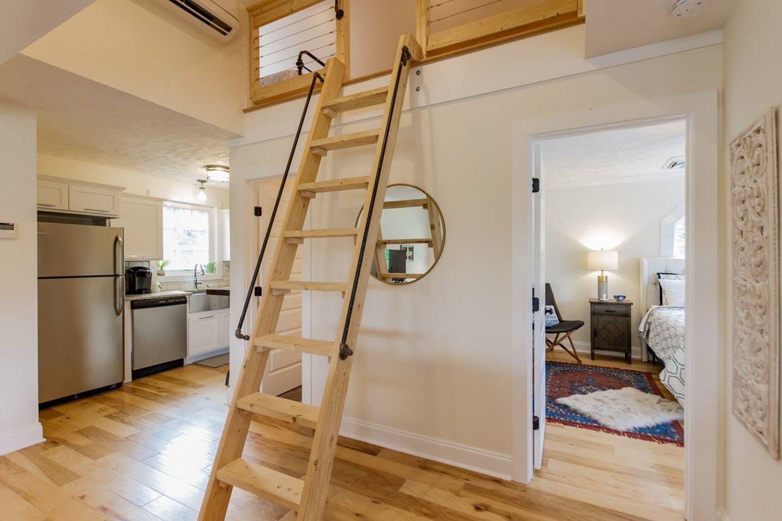 2 chambres, bureau, fer et planche à repasser, accès Internet