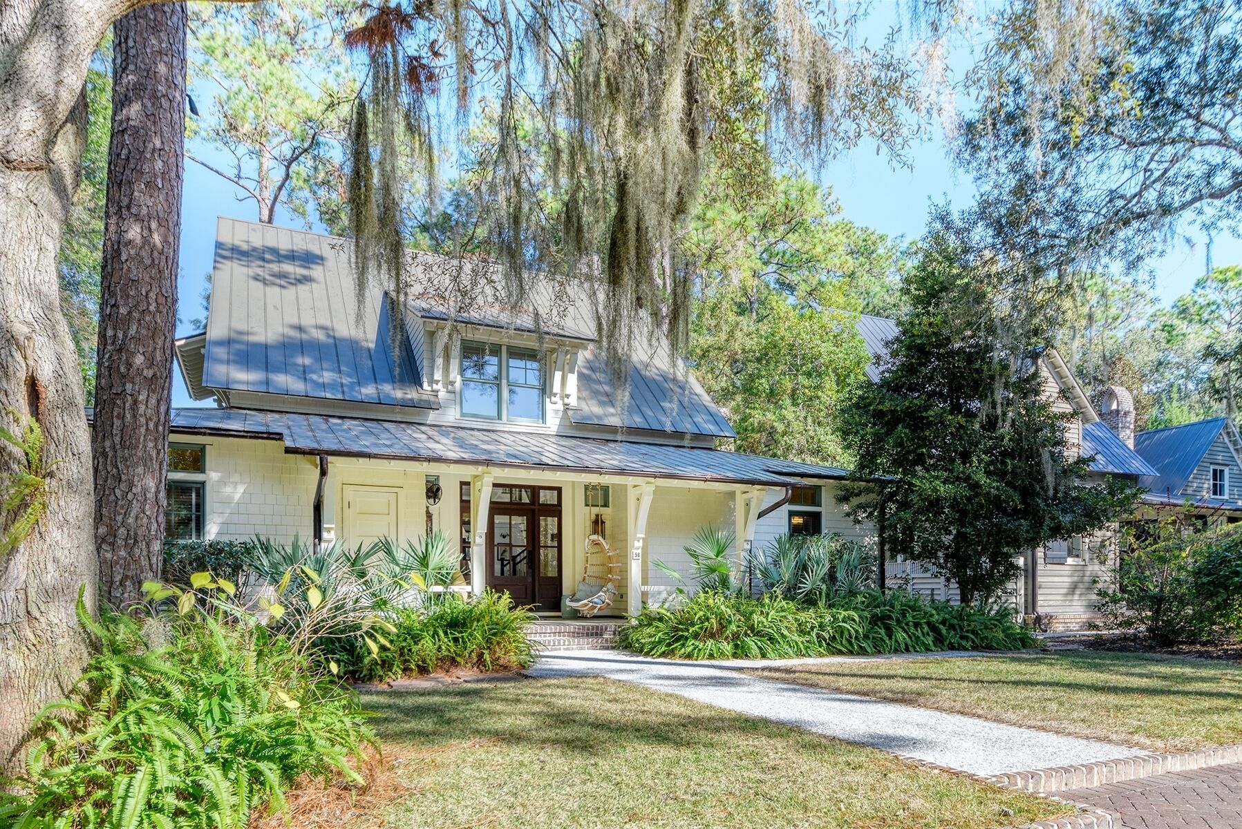 Completely Remodeled! 4BR/4.5BA - Complimentary Bikes! 