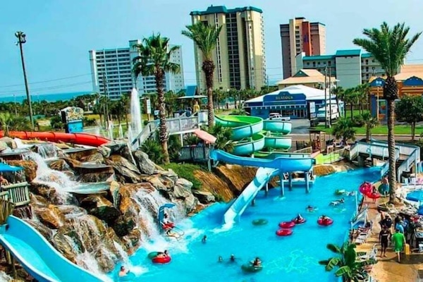 Enjoy a Day at Big Kahuna's Water Park in Destin