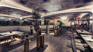 Lounge al vestíbul a l'aire lliure que obre cada dia