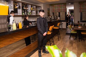 Snack-bar