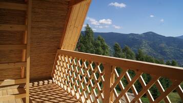 Familienhaus, 3 Schlafzimmer, Kühlschrank und Mikrowelle, Bergblick | Balkon