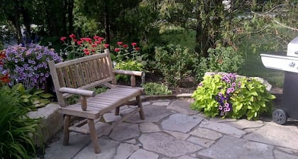 Bluehaven Cottage, Grand Bend, Ontario