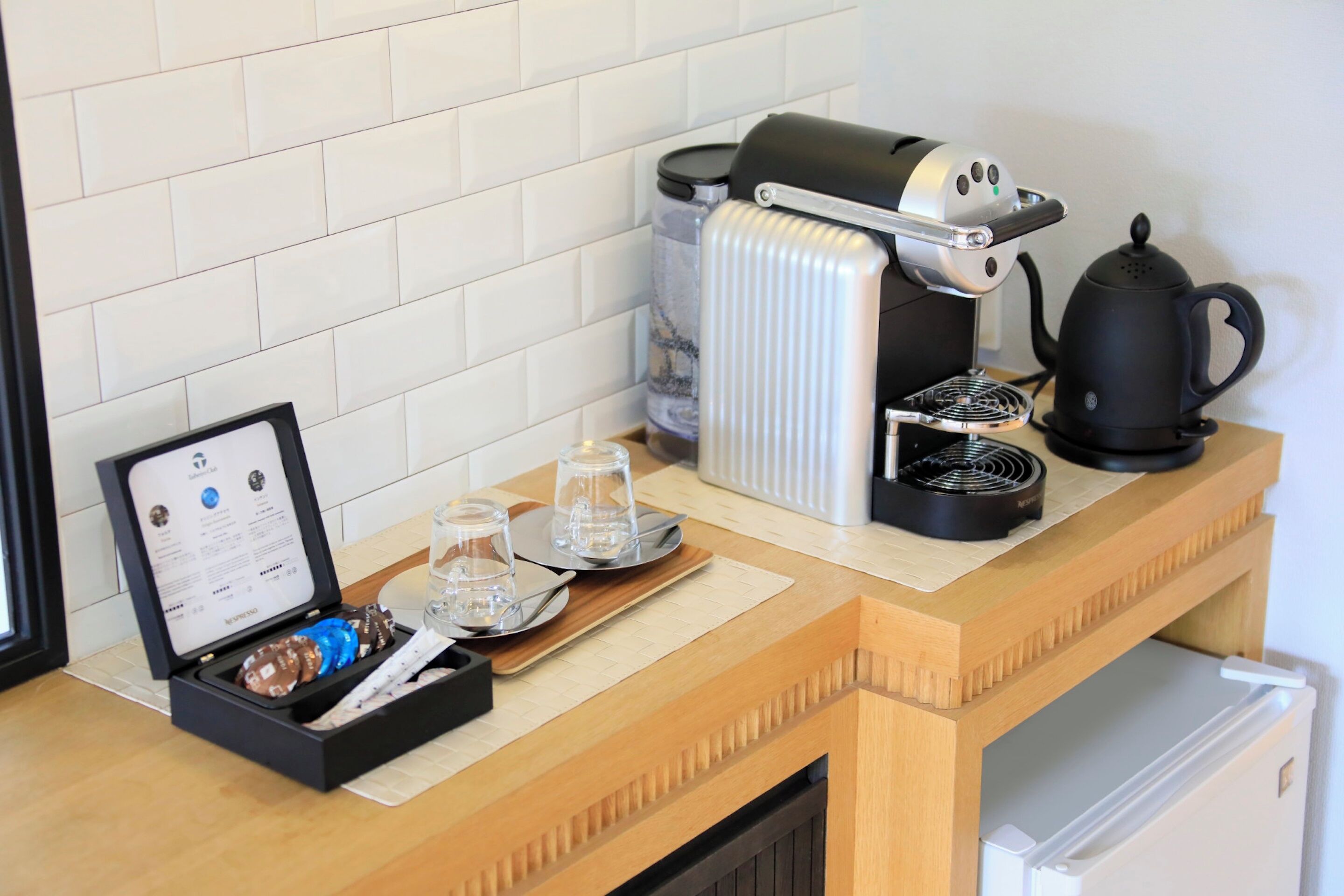 suite, 2 single beds | coffee and/or coffee maker