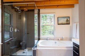 Shower, free toiletries, hair dryer, bathrobes