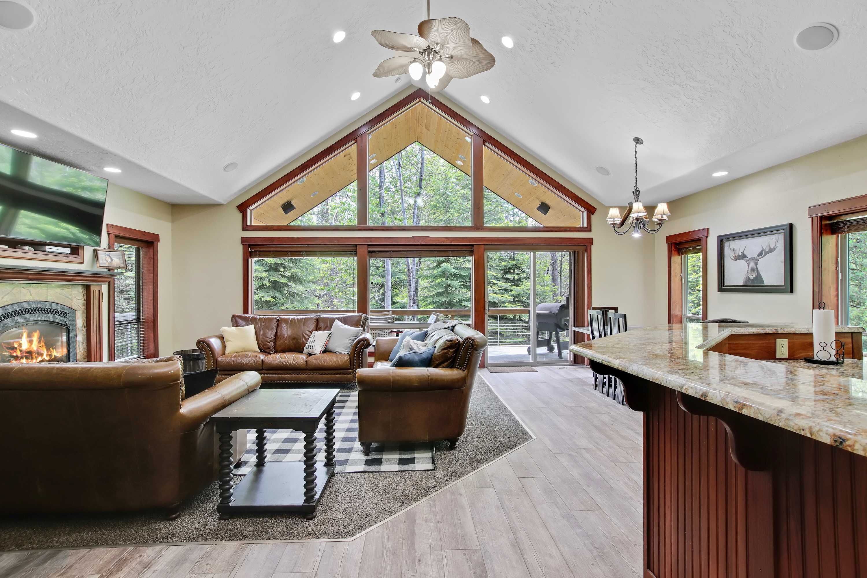 TV, fireplace, video games, offices