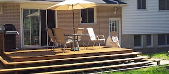 FREE bottle of local Niagara On The Lake wine with every 3 or more nights booked