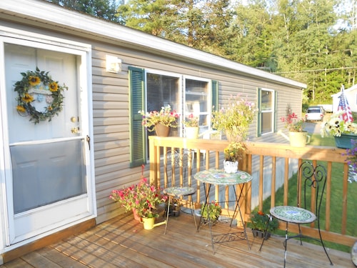 "Ski Season ❄️☃️🎿🎅"  Whole 🏠! 10% off 7 nts or more, 15% off 28 nts or more