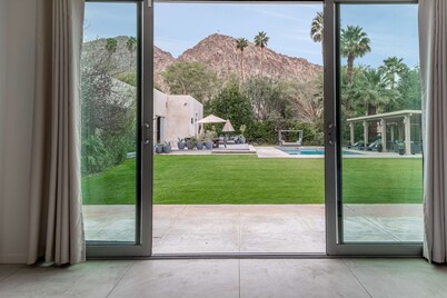 Secluded 1-Acre Mountain View Retreat - great location in La Quinta  #112390 6BR