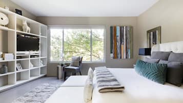 6 bedrooms, WiFi, bed sheets, wheelchair access