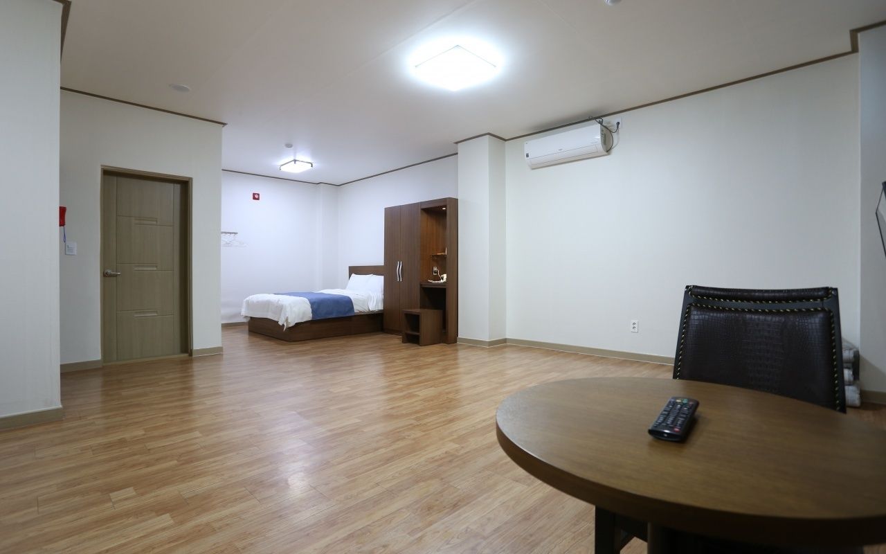superior room | free wifi