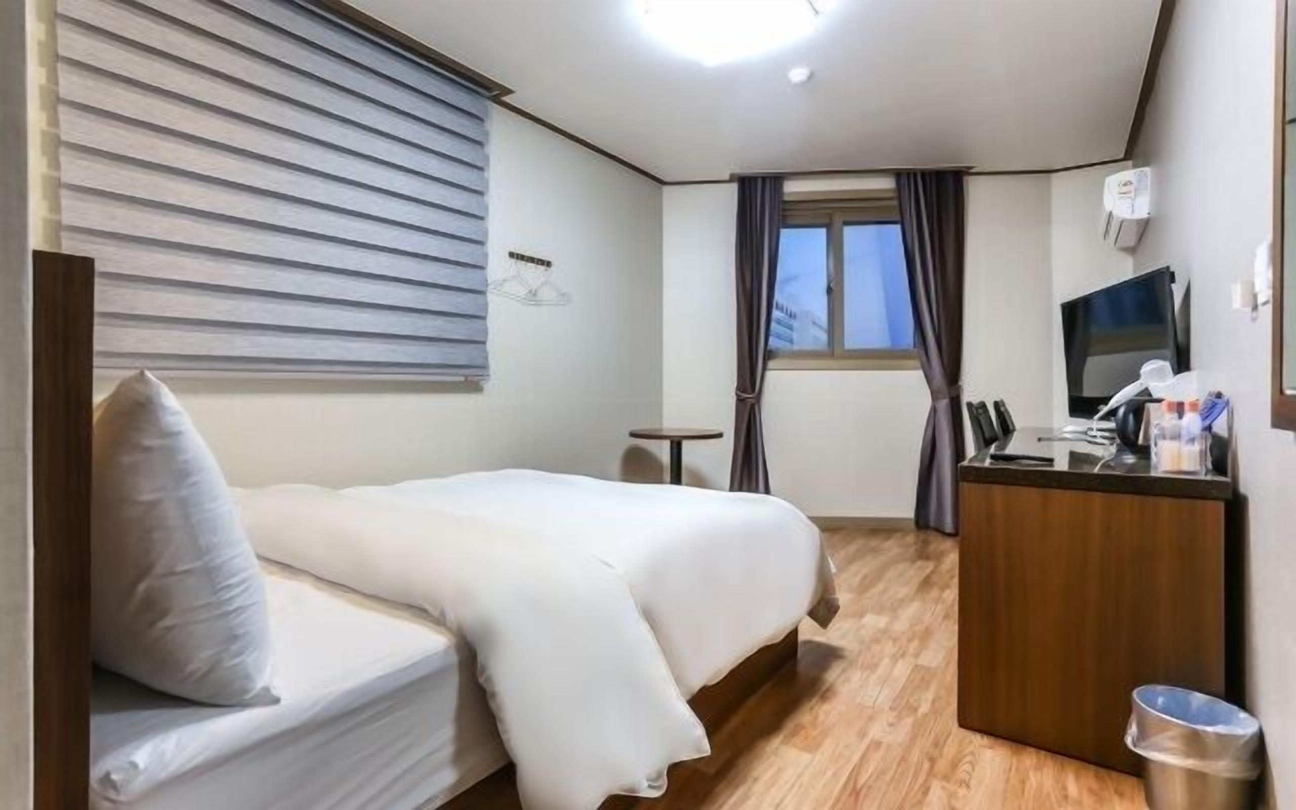 standard room | free wifi