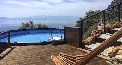 PELION HOMES | Villa SELINI große traditionelle Villa mit Pool und atemberaubender Aussicht