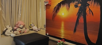 Natol Homestay - LA Tabuan Jaya