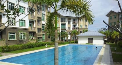 Natol Homestay - Kuching Home Penthouse Airport Road