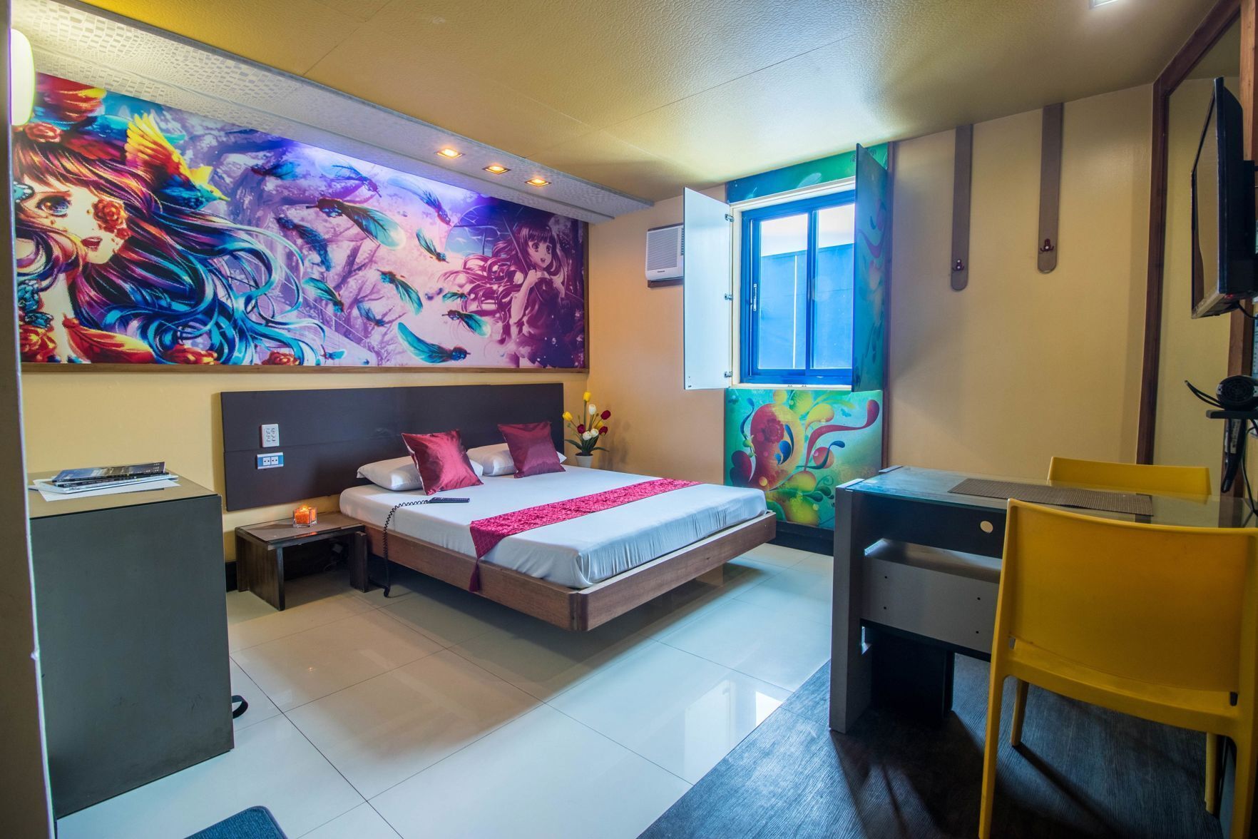 Desk, iron/ironing board, free WiFi, bed sheets