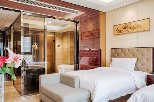 Vaya International Hotel