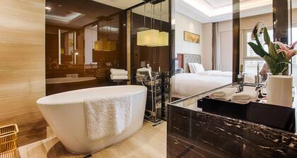Vaya International Hotel