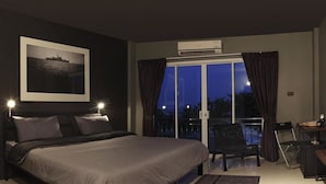 Deluxe Room with Sea View
