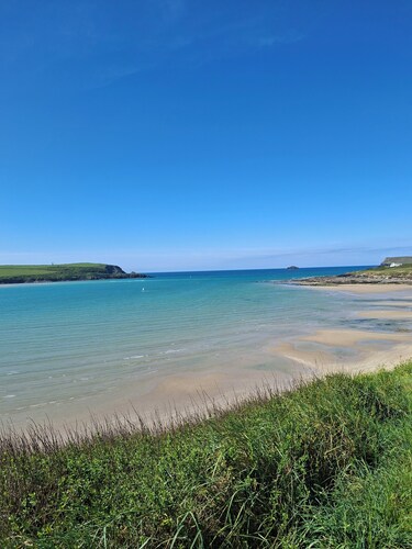 Coastal Home • Sea Views • Walk to Daymer Bay