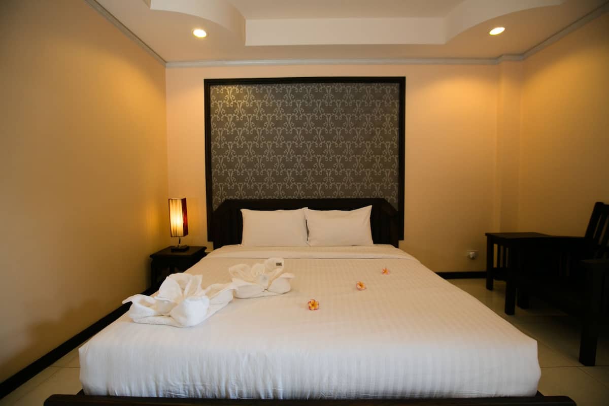 Standard Room | In-room safe, free WiFi