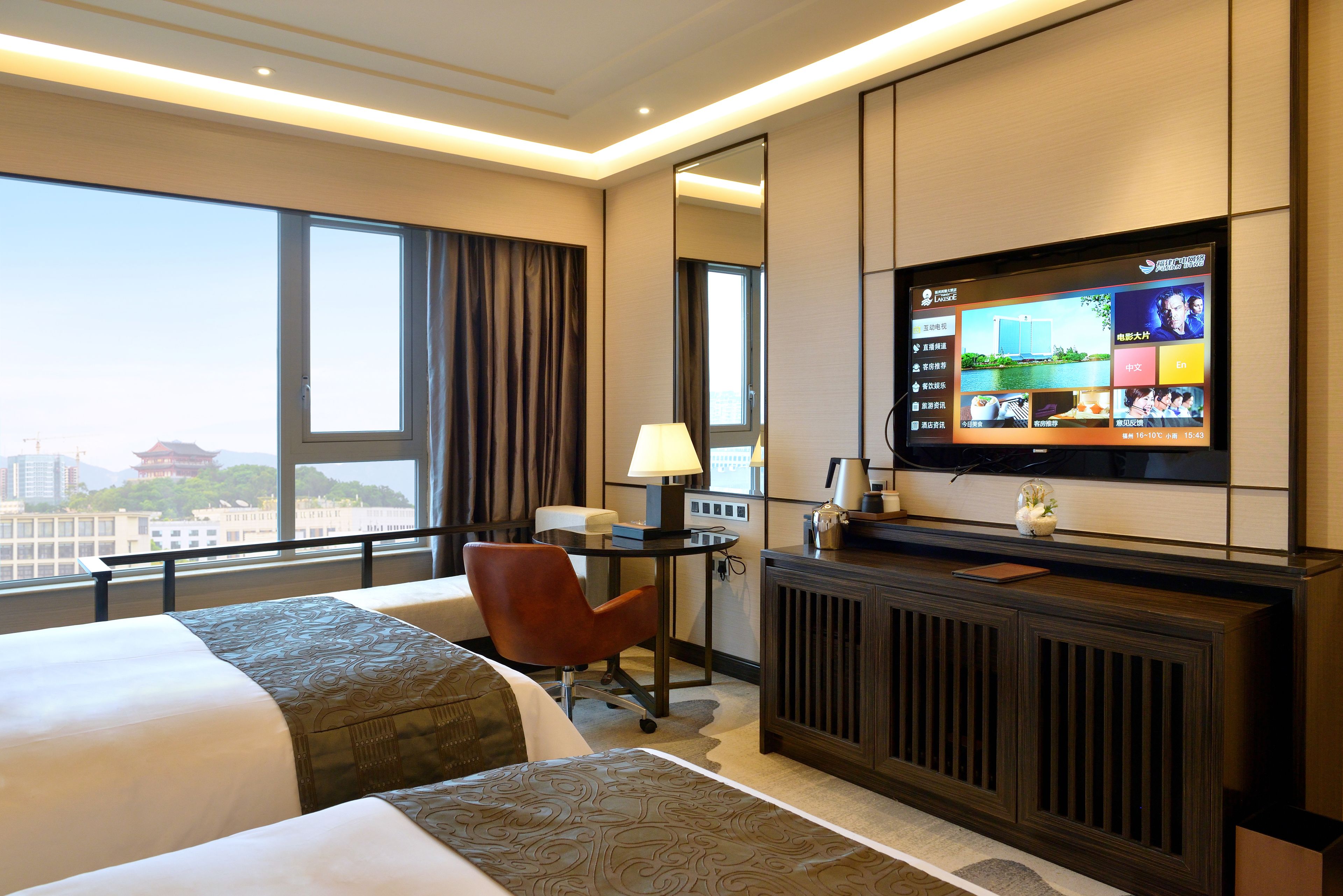 minibar, in-room safe, desk, laptop workspace