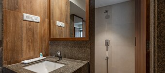 GCC Sonal Apartments