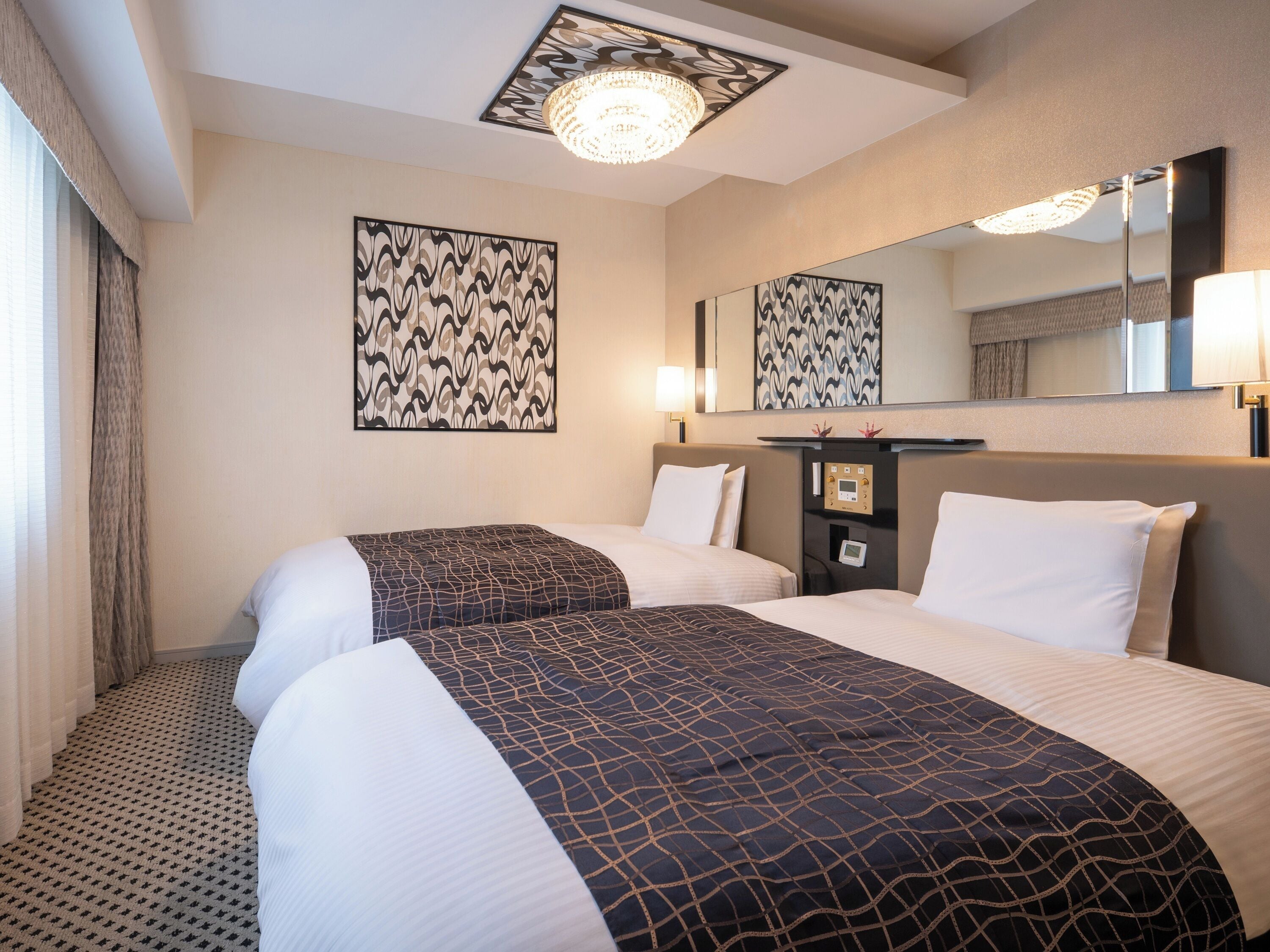 Chambre Deluxe avec lits jumeaux, 2 chambres | Couette en duvet d'oie, bureau, rideaux occultants, Wi-Fi gratuit