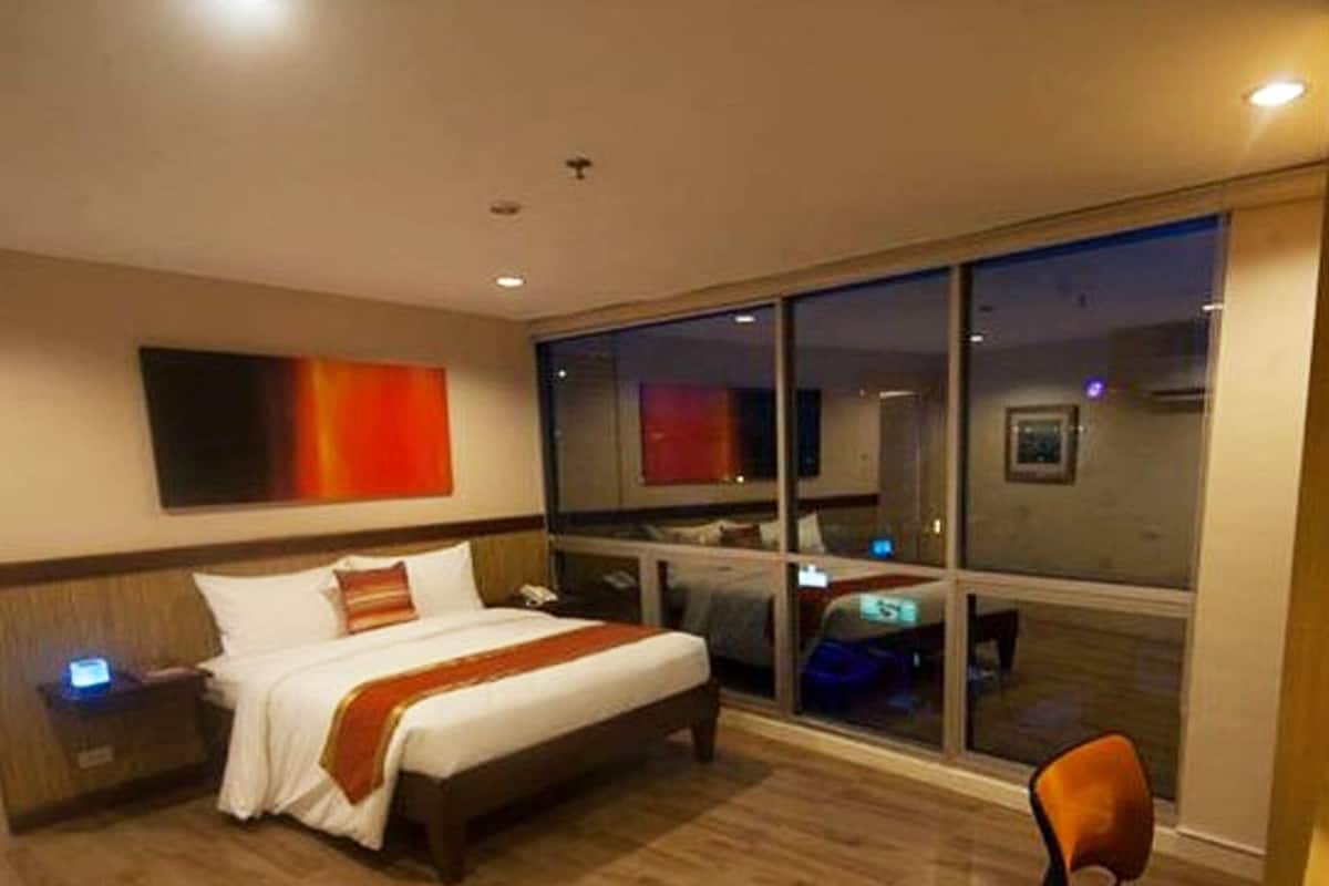 Deluxe-Doppelzimmer | Schreibtisch, Bügeleisen/Bügelbrett, kostenloses WLAN, Bettwäsche