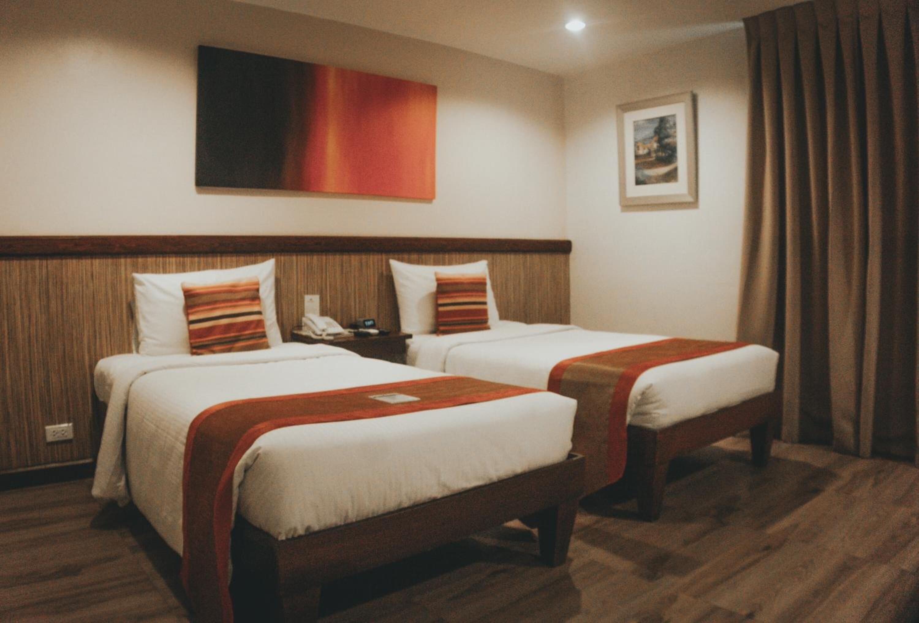 Foto - NS Royal Hotel