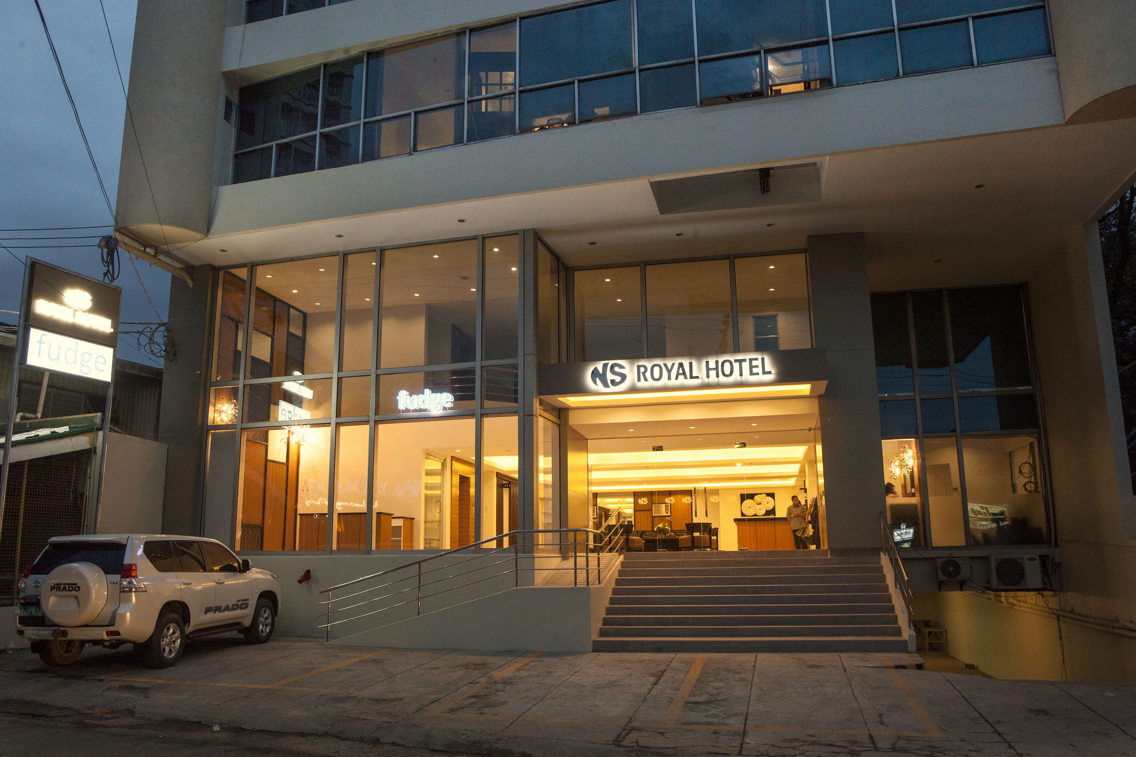 Foto - NS Royal Hotel