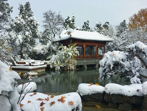 Property grounds - Luoyang Dongshan Hotel (Luoyang)